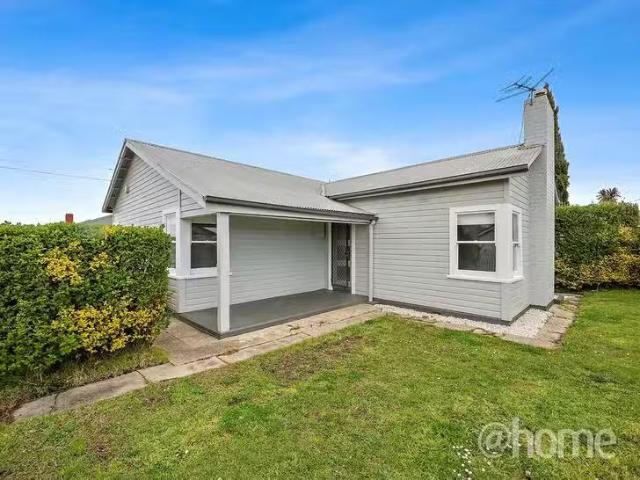 Nice 3 BR 50 Cypress Street, Newstead, TAS 7250