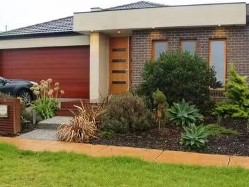 Cheap 3 BR 5 Black Court, Williams Landing, VIC 3027