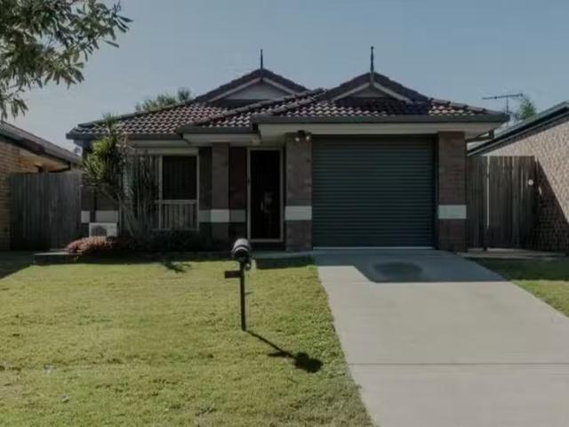Charming 3 BR 5 Oleander Court, Springfield, QLD 4300