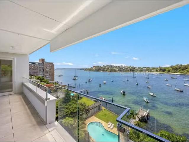 Deal! 3 BR 5B/27 Sutherland Crescent, Darling Point Apartment.
