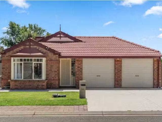 Charming 3 BR 64 Dorrien Avenue, Woodcroft House for rent Lis.