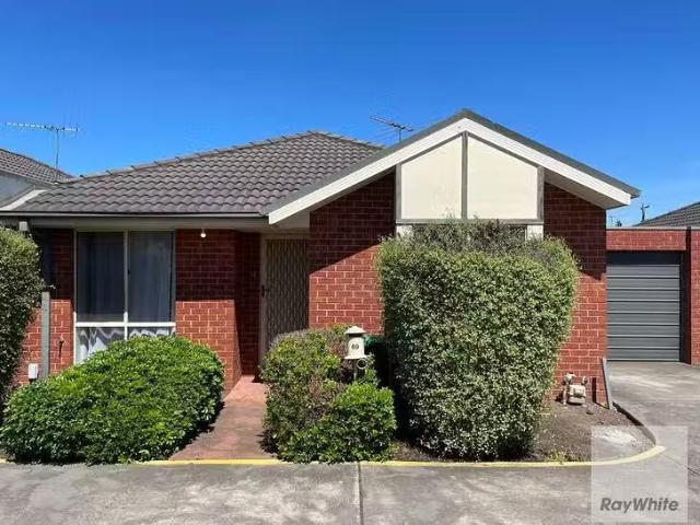 Just in! 3 BR 69 Elinda Place, Reservoir, VIC 3073