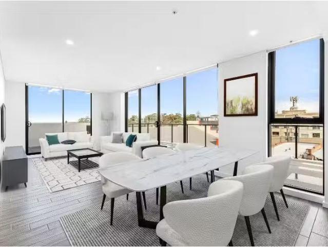 Rental! 3 BR 6 Allen Street, South Hurstville Apartment for re.