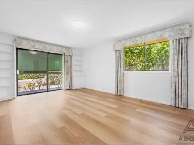 Rental! 3 BR 6 Braine Street, Page House for rent Listed by Z.
