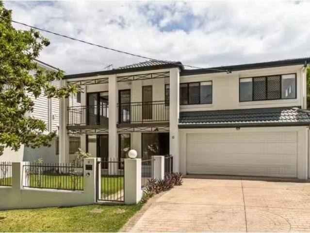 Nice 3 BR 6 Howard Street, COORPAROO House for rent Listed by.