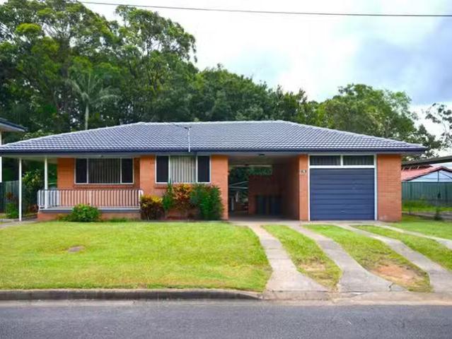 For Rent! 3 BR 76 Pickworth Street, Upper Mount Gravatt, QLD 4.