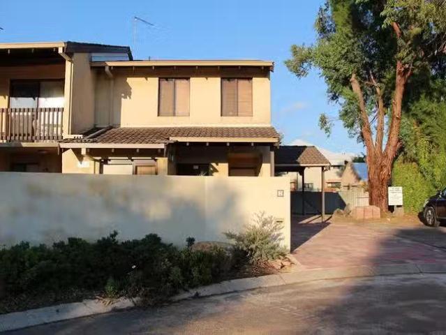 Charming 3 BR 7/3 Tennivale Place, North Perth, WA 6006