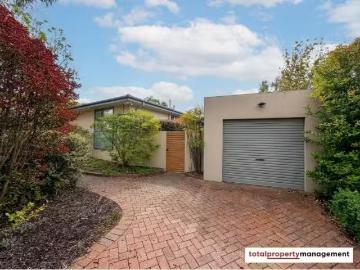 For Rent! 3 BR 81 Kootara Crescent, NARRABUNDAH House for rent.