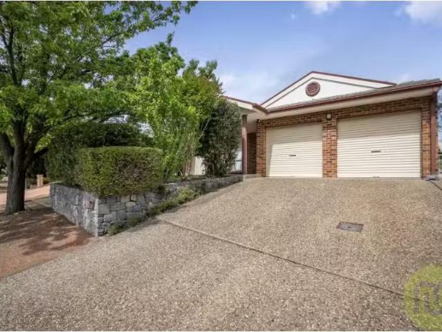 Unique 3 BR 8 Rosella Street, Nicholls House for rent Listed.