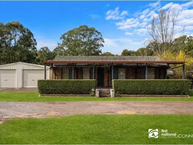 Unique 3 BR 94 Cattai Road, PITT TOWN House for rent Listed b.