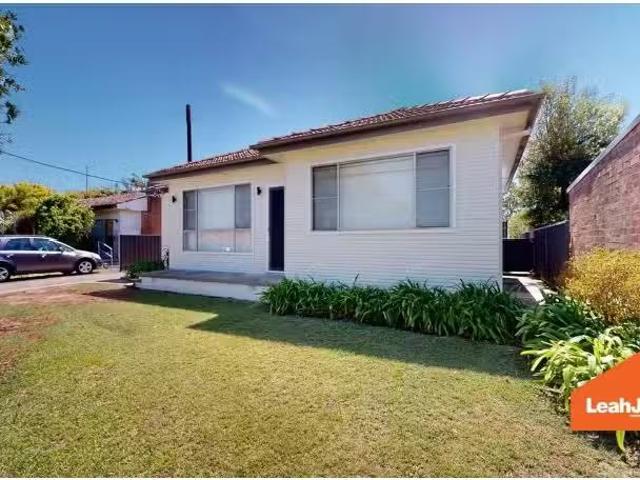 Just in! 3 BR 91 Bayview Street, Warners Bay House for rent L.