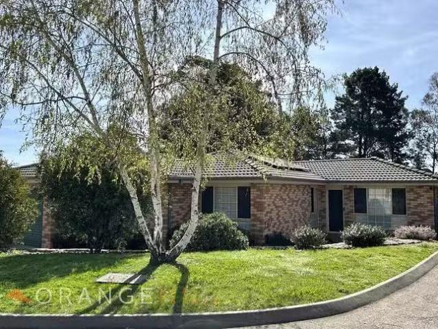 Rental! 3 BR 9 Marsden Place, Orange, NSW 2800