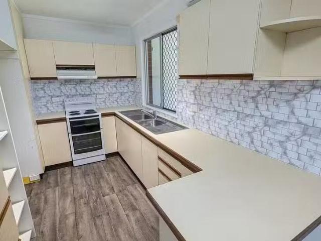For Rent! 3 Compass Close, Edge Hill, QLD 4870
