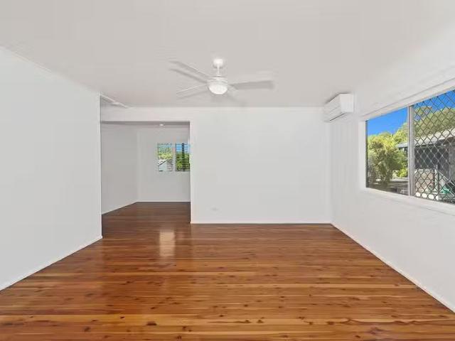 Deal! 3 Glenore Street, MITCHELTON, QLD 4053 House for Rent