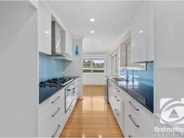 Cozy 3 Japura Place, Kearns House for rent Listed by Amit Lam.