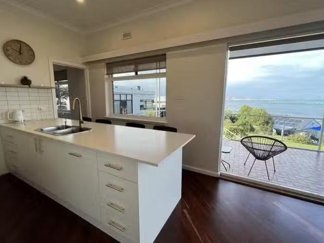 Just in! 3 Lombardy Place, Port Lincoln, SA 5606