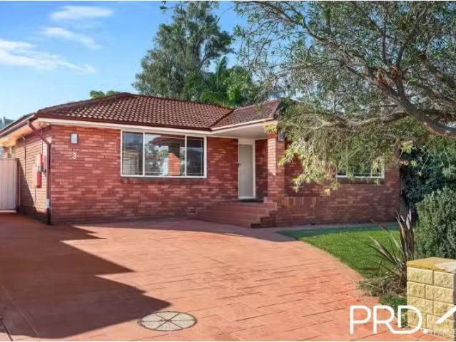 Deal! 3 Prescot Parade, MILPERRA House for rent Listed by Mad.