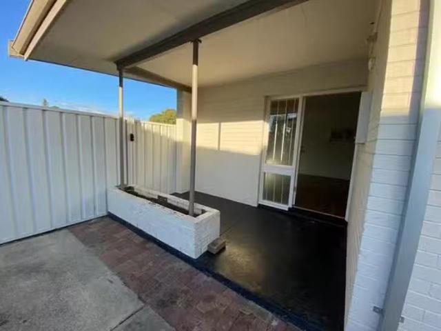 Unique 3 Rochford Way, Girrawheen, WA 6064