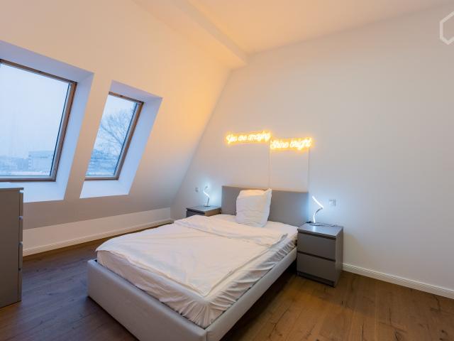 Charming 3 room attic apartment in Berlin Steglitz