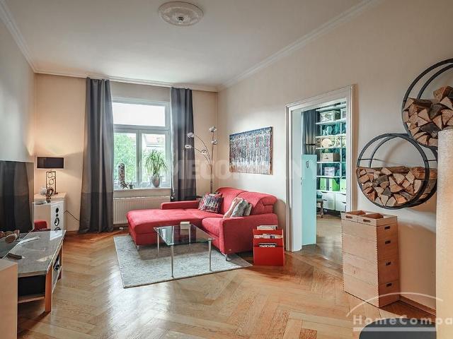 Charming 3.5 room apartment with balcony in Haidhausen