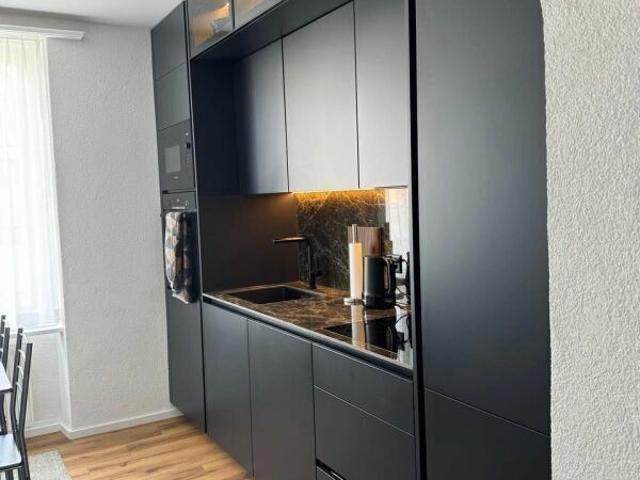Charming 3.5 room apartment with balcony – well maintained living in a quiet and sunny environment