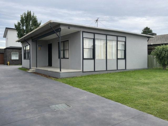 Charming 3BR Unit in Family Friendly Doveton