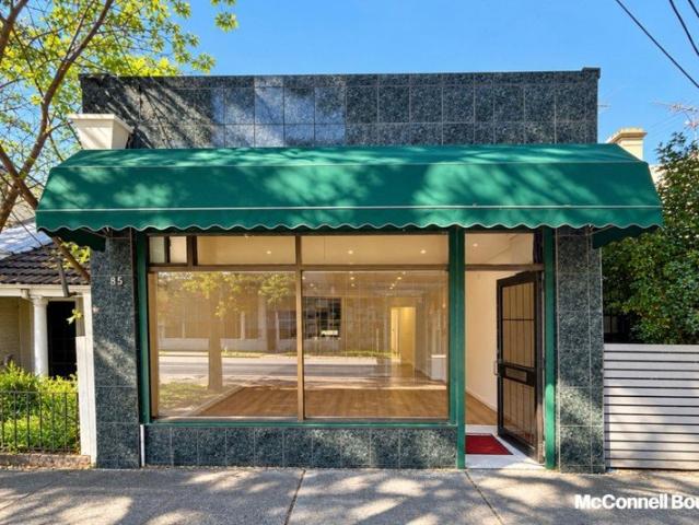 Charming Terrace in Convenient Waterloo Location
