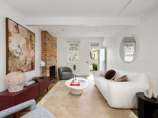 Charming terrace in fantastic lifestyle locale