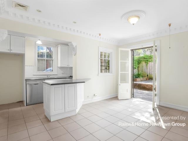 Charming Terrace with Space, Character & an Unbeatable Newtown Location