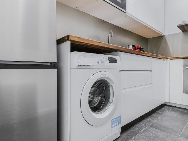Charming Three Bedroom Apartment in Paris, Paris Amsterdam Apartments for Rent