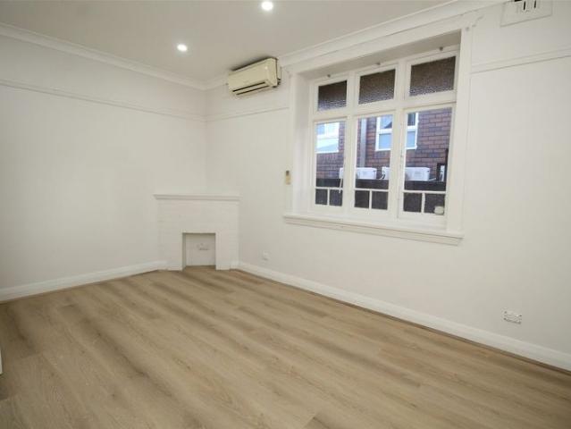 CHARMING THREE BEDROOM FAMILY HOME