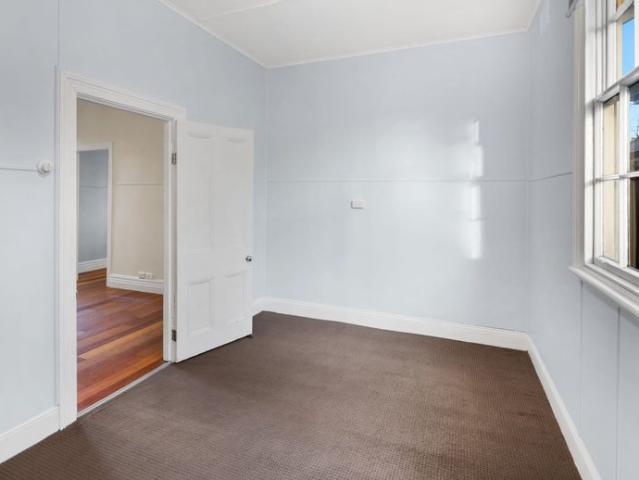 Charming Three Bedroom Home in Convenient Ballarat East Location