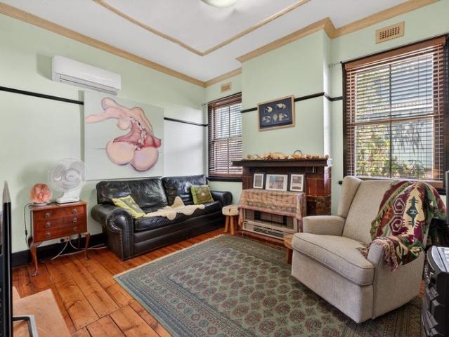 Charming Three Bedroom Home in Convenient Ironbark Location