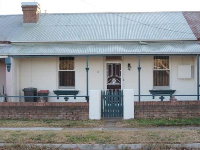 Charming Three Bedroom Home in Convenient Location