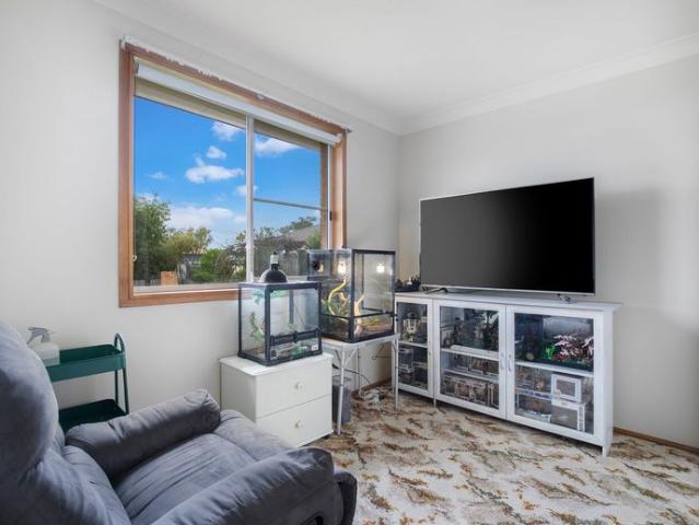 CHARMING THREE BEDROOM HOME IN CENTRAL URALLA