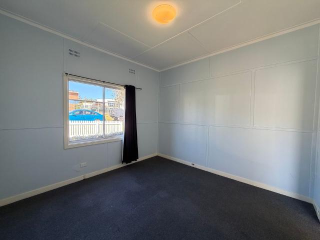 Charming Three Bedroom Home in a Convenient Morisset Location