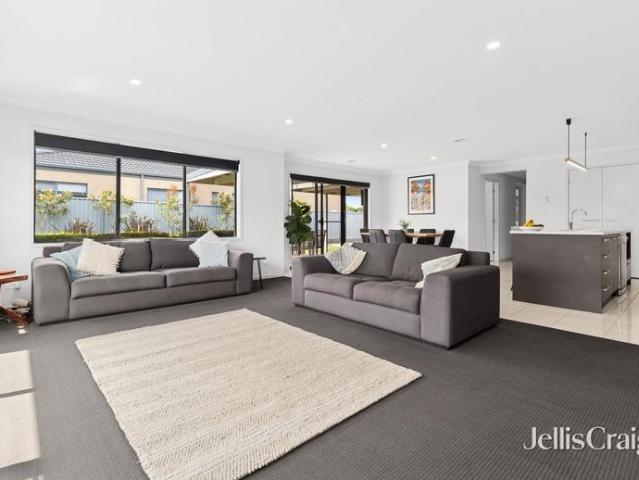 Charming Three Bedroom Home in a Prime Location!