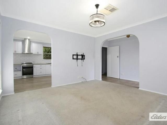 Charming Three Bedroom Home near Wodonga Hospital