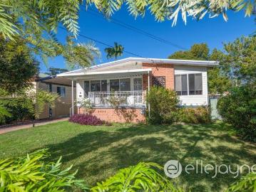 CHARACTER FILLED HOME SET ON GENEROUS 617SQM DORA CREEK