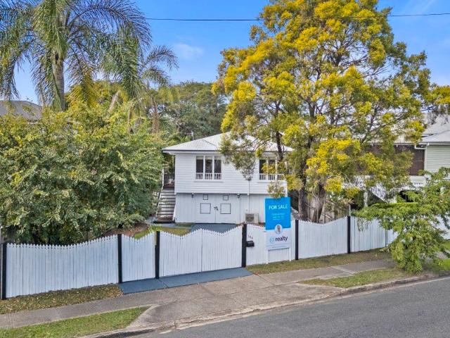 Charming Three Bedroom Sherwood Sanctuary