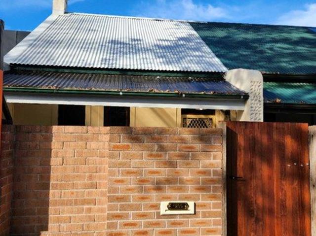 Charming Timber Terrace | 3 Bathrooms | Double Garage | Front Yard & Courtyard