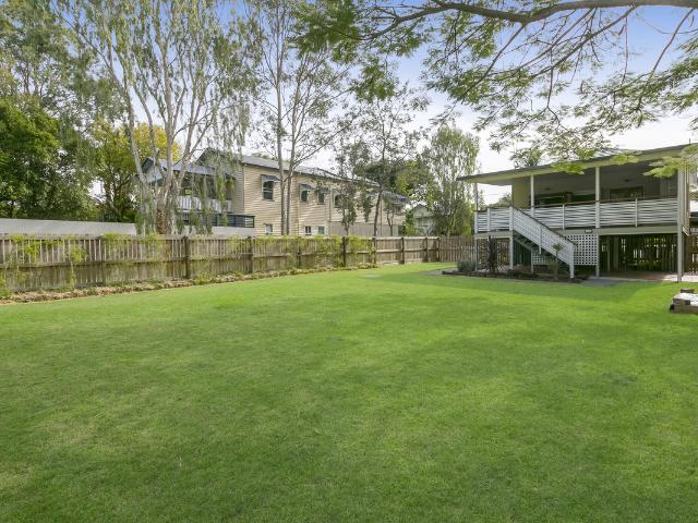 Charming Toowong Home With Spacious Outdoor Living