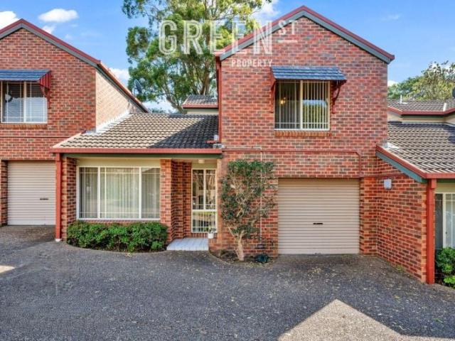 Charming Two Bedroom Townhouse in a Convenient Location