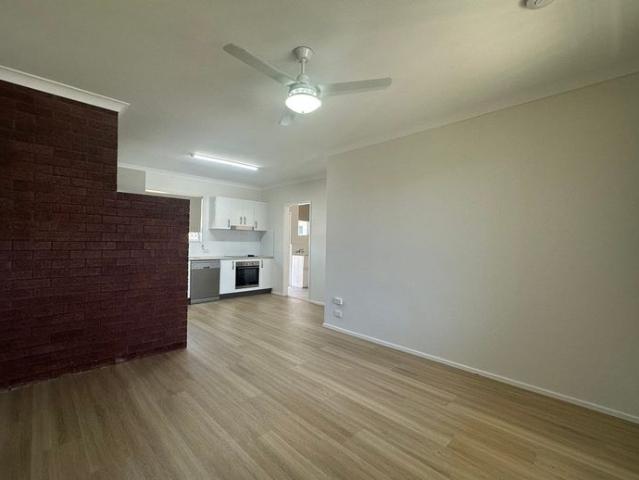 Charming Two Bedroom Unit in Convenient Kepnock Location