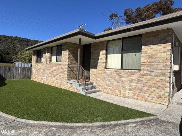 Charming Two Bedroom Unit with Comfort, Space and Convenience
