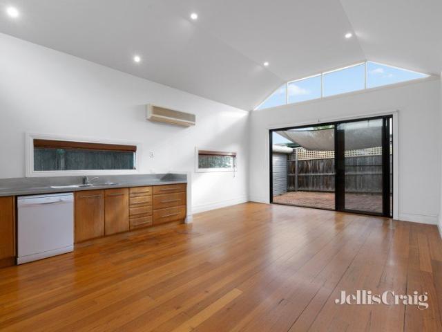 Charming Two Bedroom Victorian Home In The Heart Of Richmond