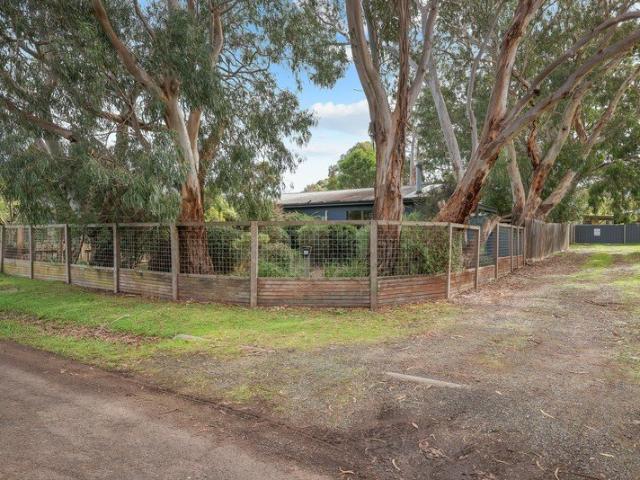 Charming Two Bedroom Abode