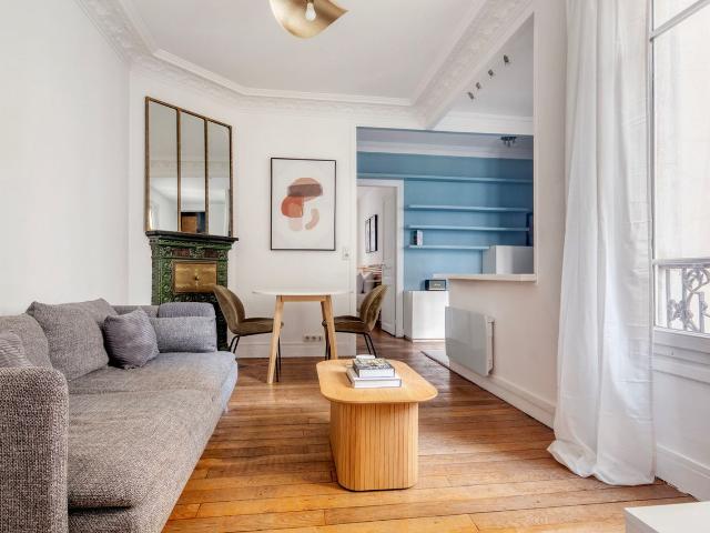 Charming Two Bedroom Apartment in Paris, Paris Amsterdam Apartments for Rent