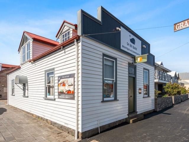 Charming Two Bedroom Cottage with Street Facing Office