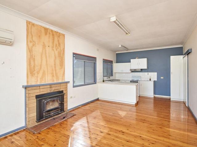 Charming Two Bedroom Cottage